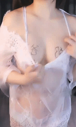 虎牙主播【许伽怡】千元独享薄纱透视定制热舞资源[1V-556M]