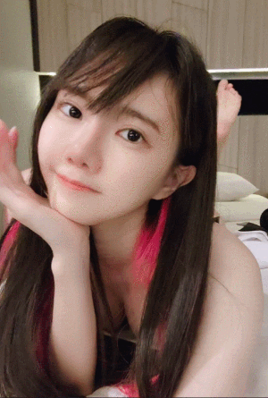 OF上刚满十八岁的超完美少女视频图集包资源[111V+287P-2.08G]