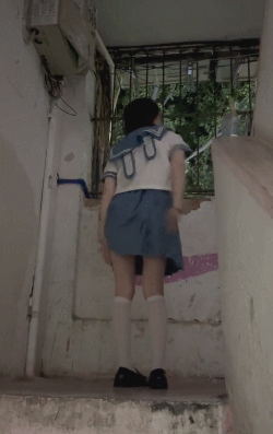 合法萝莉【爱吃甜食的仔仔酱丨史迪仔仔】私拍视频图包合集资源[50V+140P-185M]