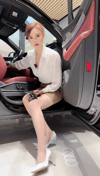 丝袜OL爱好者狂喜 – 抖音车模丝袜女主播直播卖车海量合集资源[826V-158G]