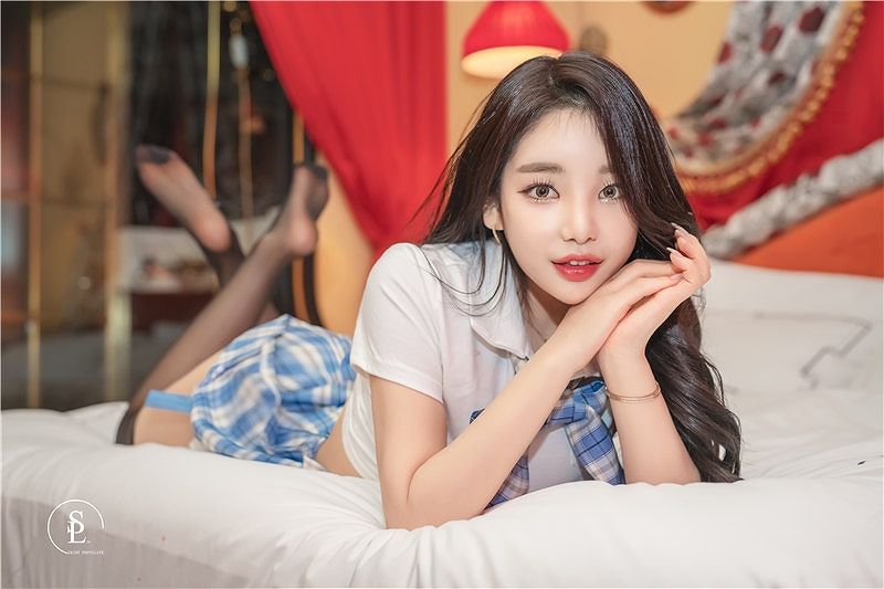 韩国妹子@Zzyuri Cos写真合集资源下载[29套][持续更新]