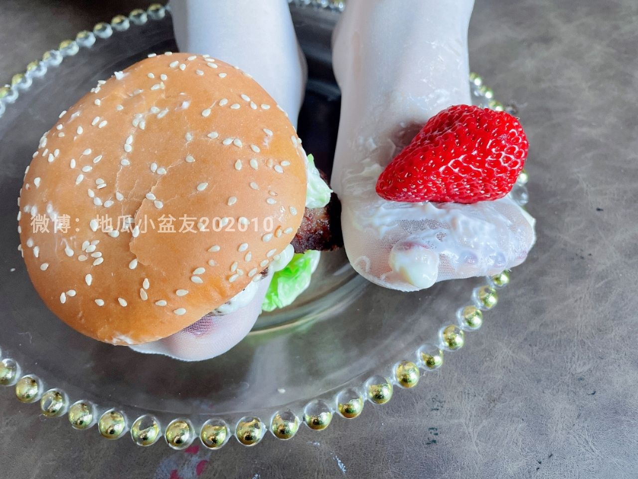 地瓜小盆友 Cos写真合集资源下载[9GB]2025年足控更新中