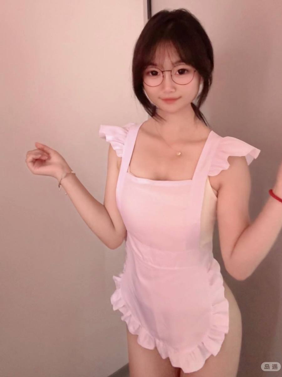 【岛遇】抖音香菜77(香菜战神)合集【17P 27V】 1 【岛遇】抖音香菜77(香菜战神)合集【17P 27V】资源下载-主播团吧