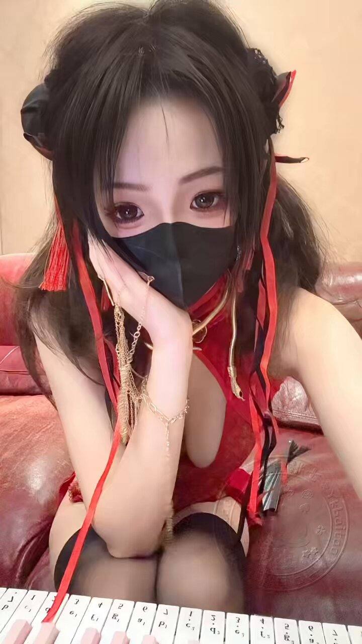 一口白桃七 抖音风热舞作品合集 [913V-84.9G] 持续更新资源下载-主播团吧