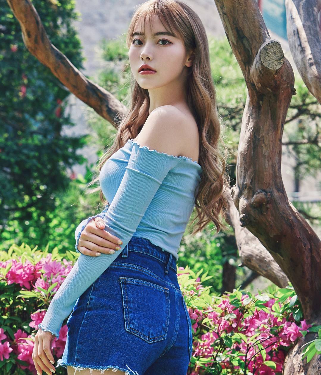 LEEHEE EXPRESS写真图集合集打包下载614套 181G 7 LEEHEE EXPRESS写真图集合集打包下载614套 181G资源下载-主播团吧