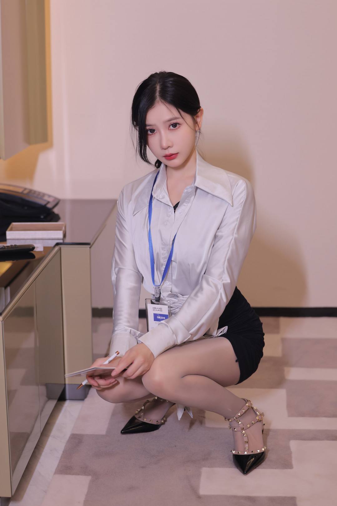 尹甜甜 – 内部私购无水印写真合集22套 13GB资源下载-主播团吧