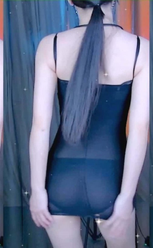 网易CC – 长腿允西 付费群定制热舞视频资源[7V-2.11G]